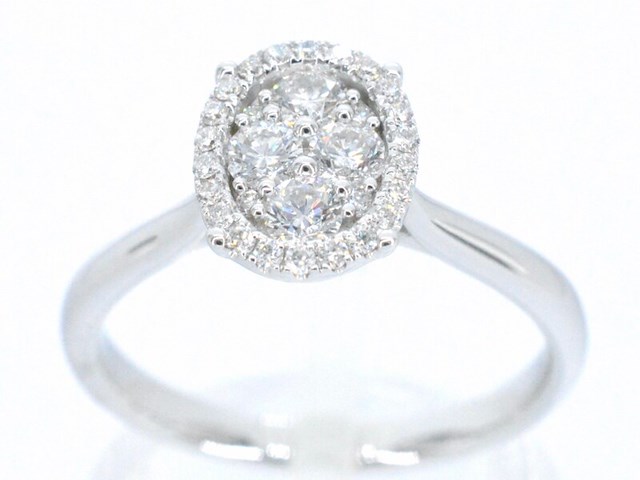 Witgouden ring met natuurlijke diamanten in ovaal vorm - afbeelding 1 van  11