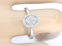 Witgouden ring met natuurlijke diamanten in ovaal vorm - afbeelding 4 van  11