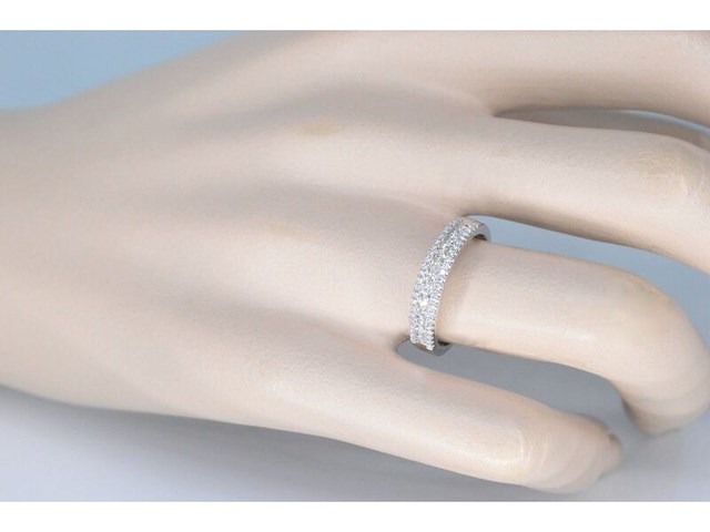 Witgouden ring met natuurlijke diamanten - afbeelding 2 van  8