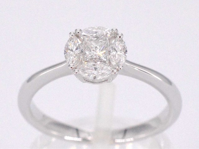 Witgouden ring met prinses en marquise geslepen natuurlijke diamanten - afbeelding 1 van  10