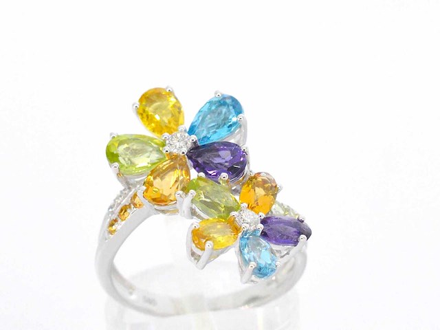 Witgouden ring met verschillende soorten edelstenen - afbeelding 6 van  10