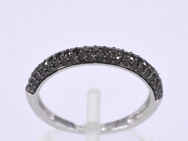 Witgouden ring met zwarte briljant diamanten - afbeelding 1 van  10