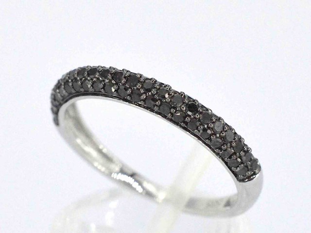 Witgouden ring met zwarte briljant diamanten - afbeelding 6 van  10