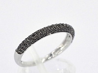 Witgouden ring met zwarte briljant diamanten - afbeelding 7 van  10