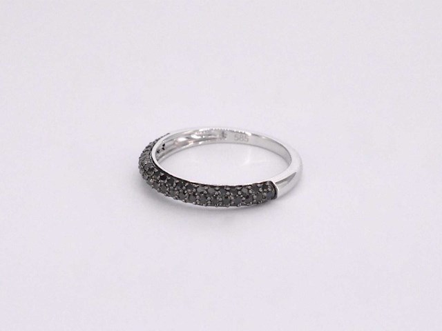 Witgouden ring met zwarte briljant diamanten - afbeelding 10 van  10