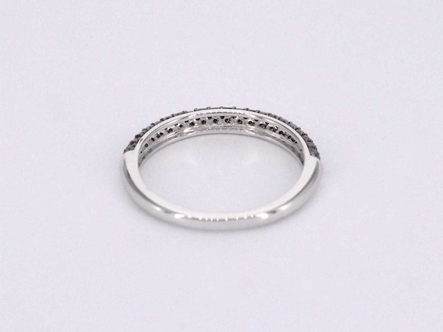 Witgouden ring met zwarte briljanten diamanten - afbeelding 8 van  10