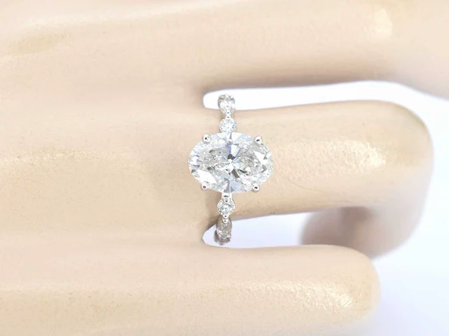 Witgouden ring ovale diamant 3.00 ct - afbeelding 7 van  11