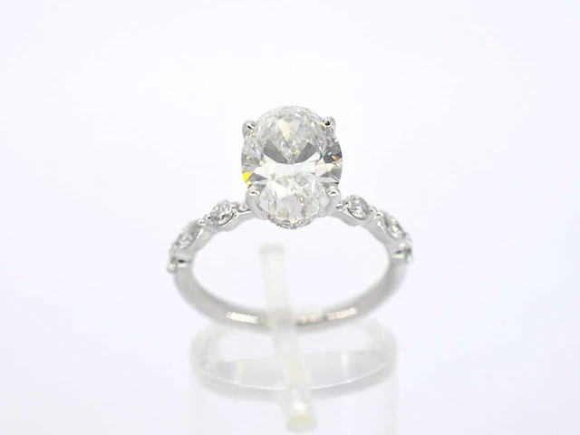Witgouden ring ovale diamant 3.00 ct - afbeelding 9 van  11