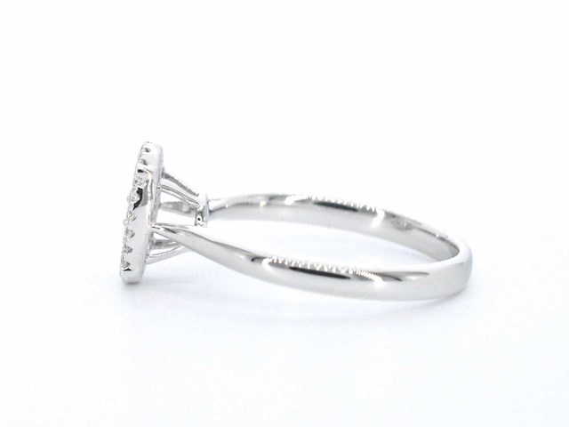 Witgouden ring ovale diamanten - afbeelding 7 van  10