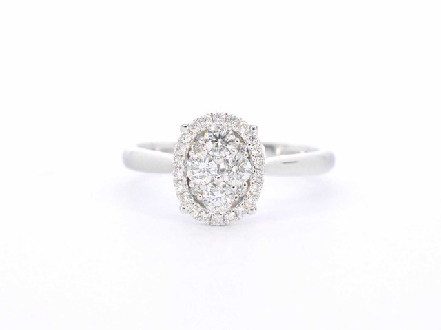 Witgouden ring ovale diamanten - afbeelding 8 van  10