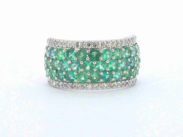 Witgouden ring smaragd 0.40 ct - afbeelding 1 van  9
