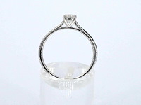 Witgouden ring solitair met natuurlijke briljant geslepen diamanten - afbeelding 2 van  12