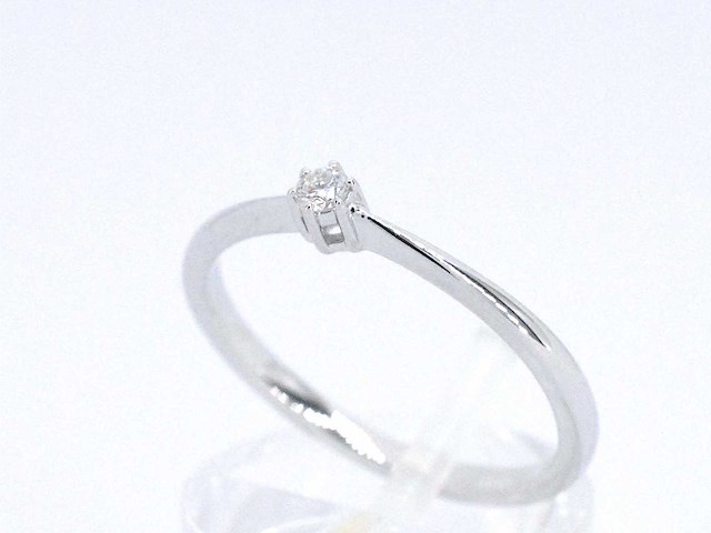 Witgouden ring solitaire met een briljant geslepen diamant - afbeelding 5 van  10