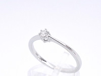 Witgouden ring solitaire met een briljant geslepen diamant - afbeelding 5 van  11