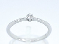 Witgouden ring solitaire met een briljant geslepen diamant