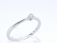 Witgouden ring solitaire met een briljant geslepen diamant - afbeelding 6 van  11