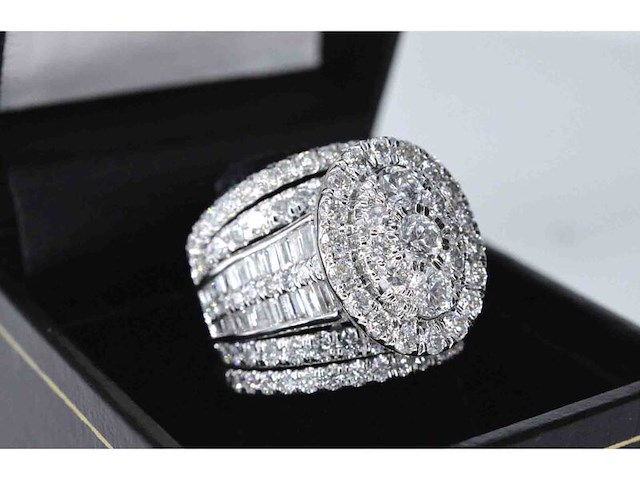 Witgouden ring vol gezet met diamanten 5.50 carat - afbeelding 5 van  8