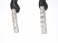 Witgouden riviera oorbellen met natuurlijke diamant - afbeelding 3 van  8