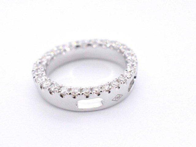 Witgouden ronde hanger met briljant geslepen diamanten, excl. ketting - afbeelding 5 van  9