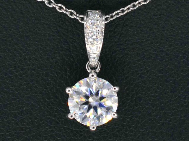 Witgouden solitair hanger met een diamant van 1.00 carat, excl. ketting - afbeelding 1 van  5