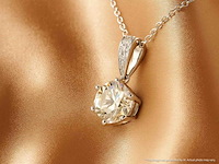 Witgouden solitair hanger met een diamant van 1.50 carat, excl. ketting - afbeelding 3 van  10