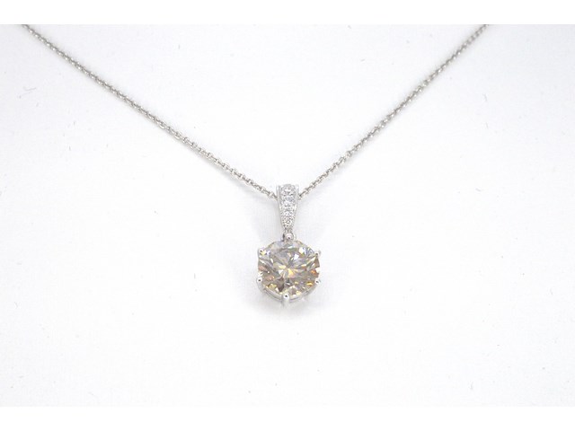 Witgouden solitair hanger met een diamant van 1.50 carat - afbeelding 1 van  10