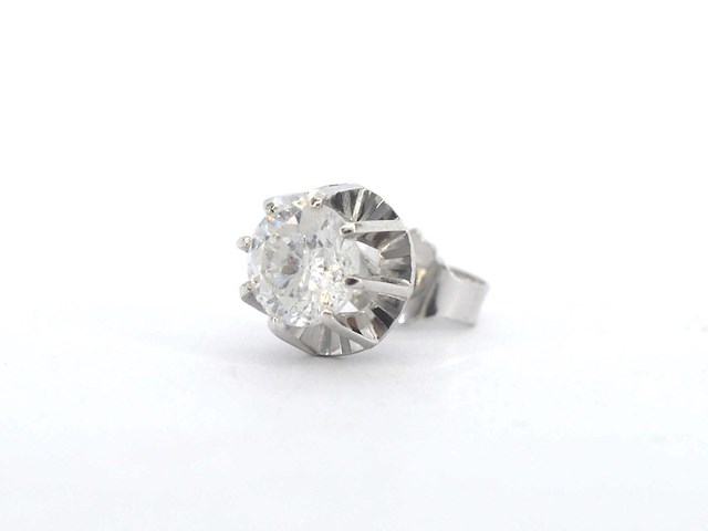 Witgouden solitair oorbellen 1.60 carat - afbeelding 2 van  7