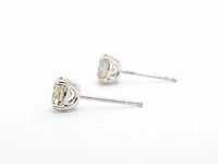 Witgouden solitair oorbellen 2.00 ct - afbeelding 6 van  11