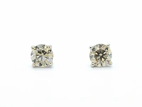 Witgouden solitair oorbellen 2.00 ct - afbeelding 7 van  11