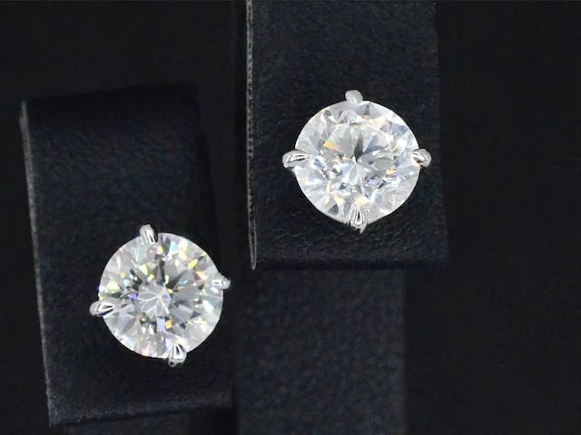 Witgouden solitair oorbellen 3.00 ct igi - afbeelding 6 van  9