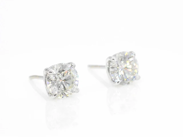 Witgouden solitair oorbellen 3.00 ct igi - afbeelding 7 van  9