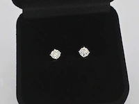 Witgouden solitair oorbellen diamant - afbeelding 2 van  8