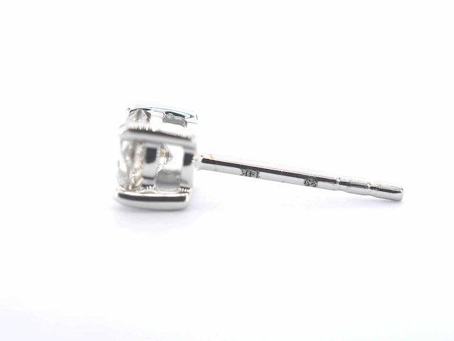 Witgouden solitair oorbellen met natuurlijke briljant geslepen diamanten - afbeelding 4 van  7