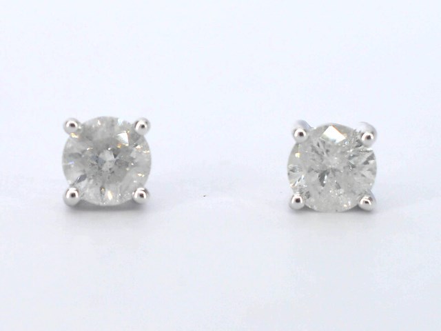 Witgouden solitair oorbellen met natuurlijke briljant geslepen diamanten - afbeelding 2 van  6