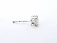 Witgouden solitair oorbellen met natuurlijke briljant geslepen diamanten - afbeelding 3 van  6