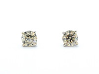 Witgouden solitair oorbellen met natuurlijke champagne diamant 3.00 carat - afbeelding 9 van  12