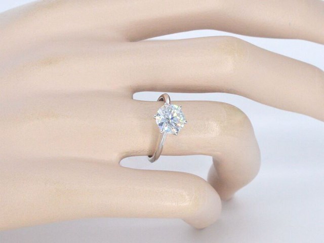 Witgouden solitair ring met 2.00 carat briljant geslepen diamant - afbeelding 2 van  6