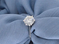 Witgouden solitair ring met 2.00 carat briljant geslepen diamant - afbeelding 2 van  12