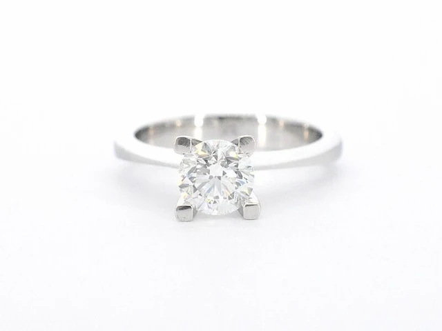 Witgouden solitair ring met diamant - afbeelding 9 van  12