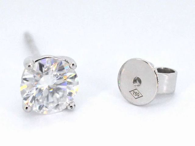 Witgouden solitaire oorbellen met briljanten van 2.00 carat - afbeelding 9 van  10