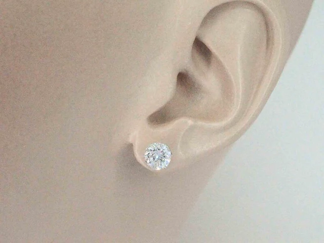 Witgouden solitaire oorbellen met diamanten 2.09 carat - afbeelding 2 van  9
