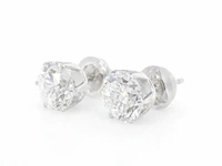Witgouden solitaire oorbellen met diamanten 2.09 carat - afbeelding 3 van  9