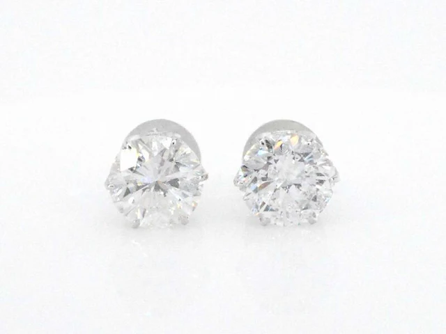 Witgouden solitaire oorbellen met diamanten 2.09 carat - afbeelding 6 van  9