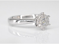 Witgouden solitaire ring met diamanten - afbeelding 4 van  5