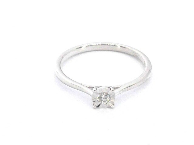 Witgouden solitaire ring met een briljant geslepen diamant - afbeelding 1 van  10