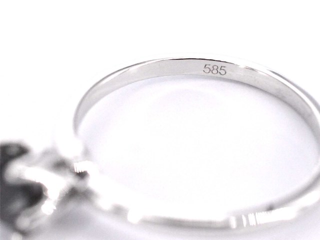 Witgouden solitaire ring met één briljant geslepen zwarte diamant (enhanced) - afbeelding 11 van  11