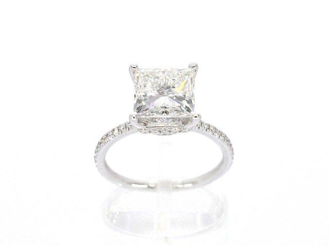 Witgouden solitaire ring met een grote prinses geslepen diamant van 3.00 carat - afbeelding 6 van  9