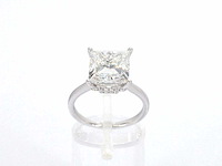 Witgouden solitaire ring met een grote prinses geslepen diamant van 5.00 carat - afbeelding 1 van  8