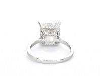 Witgouden solitaire ring met een grote prinses geslepen diamant van 5.00 carat - afbeelding 7 van  8