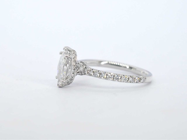Witgouden solitaire ring met een marquise diamant van 1.00 carat met hidden halo - afbeelding 6 van  10